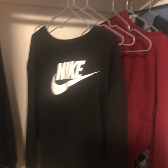 Nike crewneck large women new condition thick black white - Picture 2 of 3